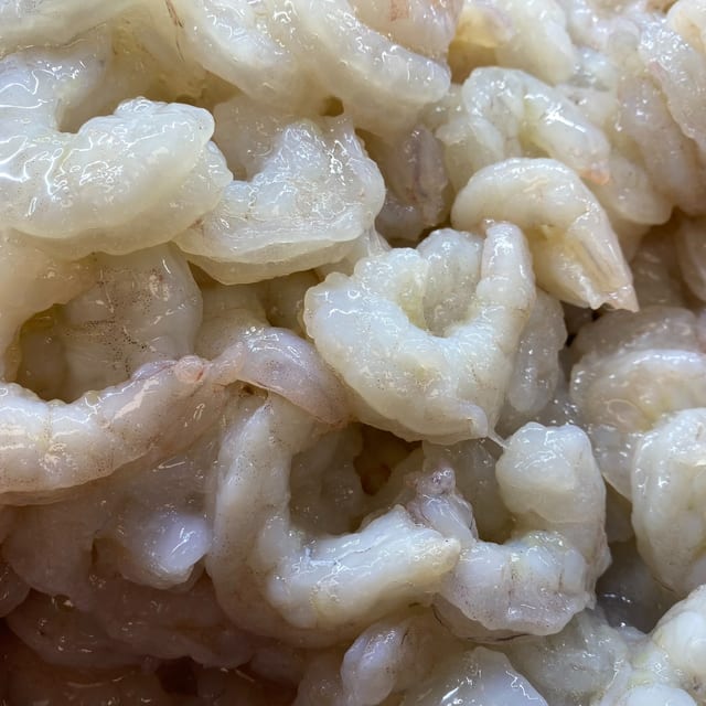 Shrimp (Shell On) 1 Pound.