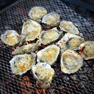 Oysters in Garlic Butter (6)